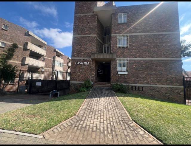 2 BEDROOM APARTMENT FOR SALE IN SILVERTON